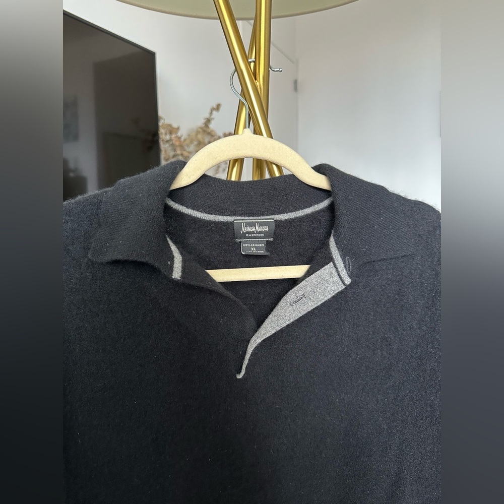 Neiman Marcus Dark Grey 100% Cashmere Quarter-Button Long Sleeve Sweater - Picture 2 of 7